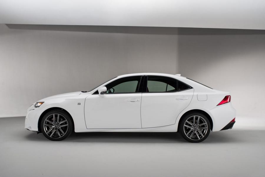  Lexus IS350 F-Sport 2014 года  (фото 91 из 140)